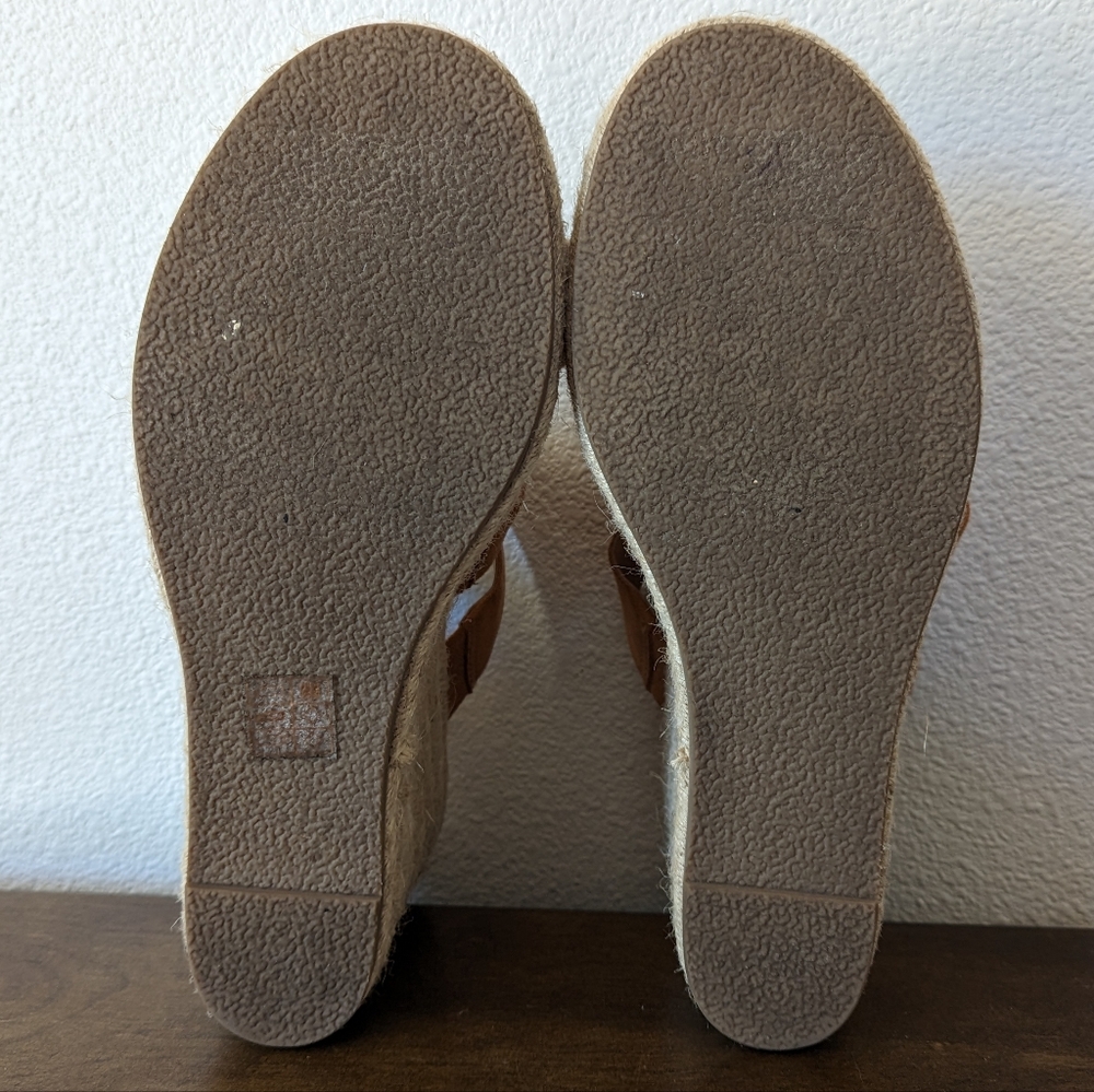 J. Crew Espadrille Wedge Sandals Tan Crossover Suede Straps Size 7.5 - Picture 10 of 12